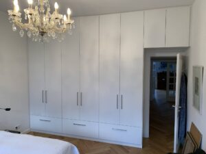 Kleiderschrank nach Maß